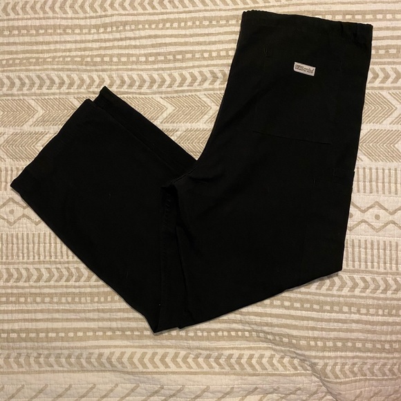 Uniform Advantage Cargo Scrub Pants - 3 Pairs - Picture 2 of 6